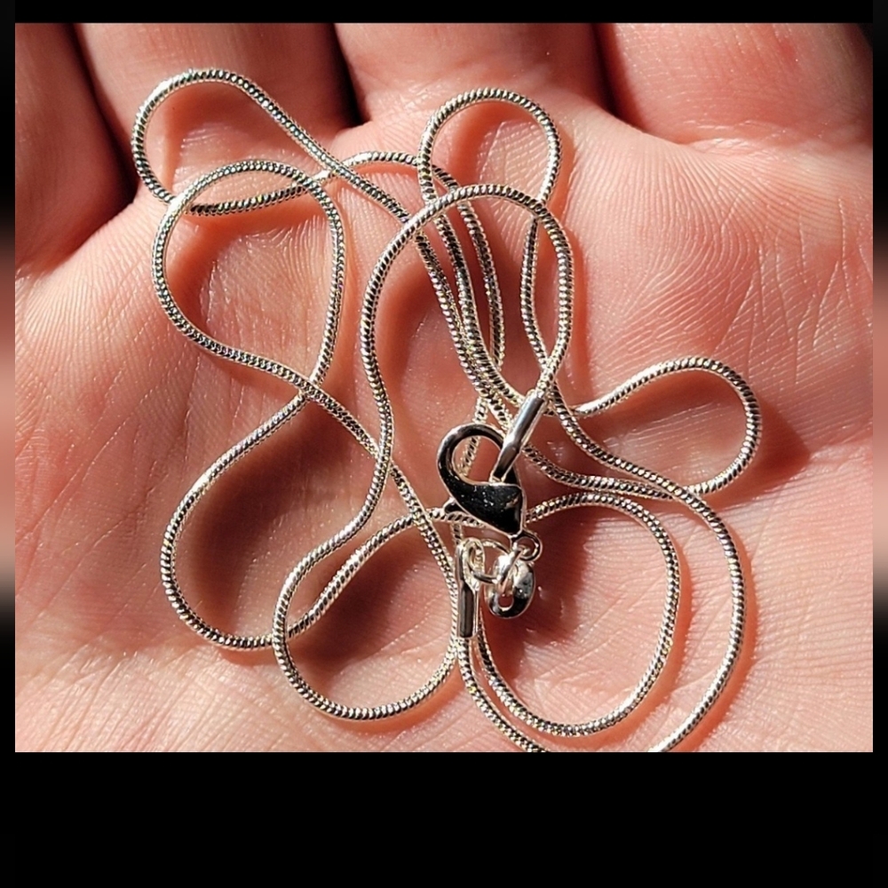 18" 1mm Snake Chain Necklace Plated 925 Sterling Silver Unisex Jewelery - Picture 2 of 5